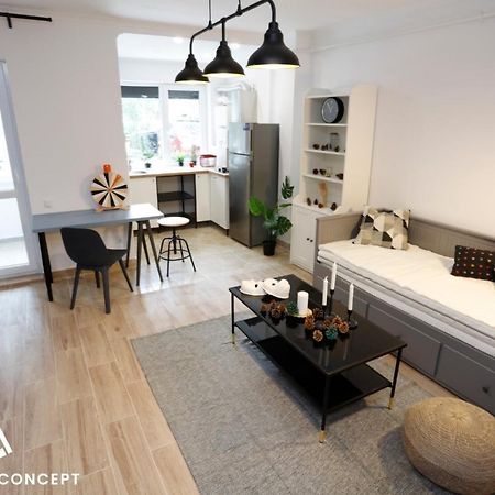 Avangarde Concept Studio Roşu Exteriér fotografie