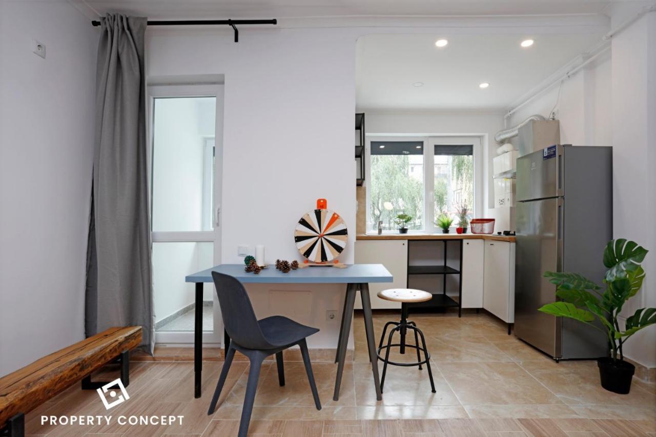 Avangarde Concept Studio Roşu Exteriér fotografie